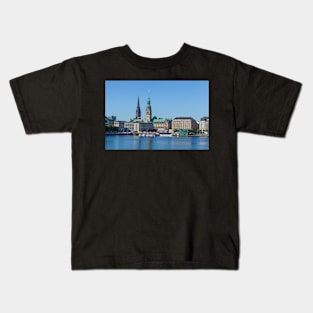 Inner Alster, City Hall, Hamburg, Germany Kids T-Shirt